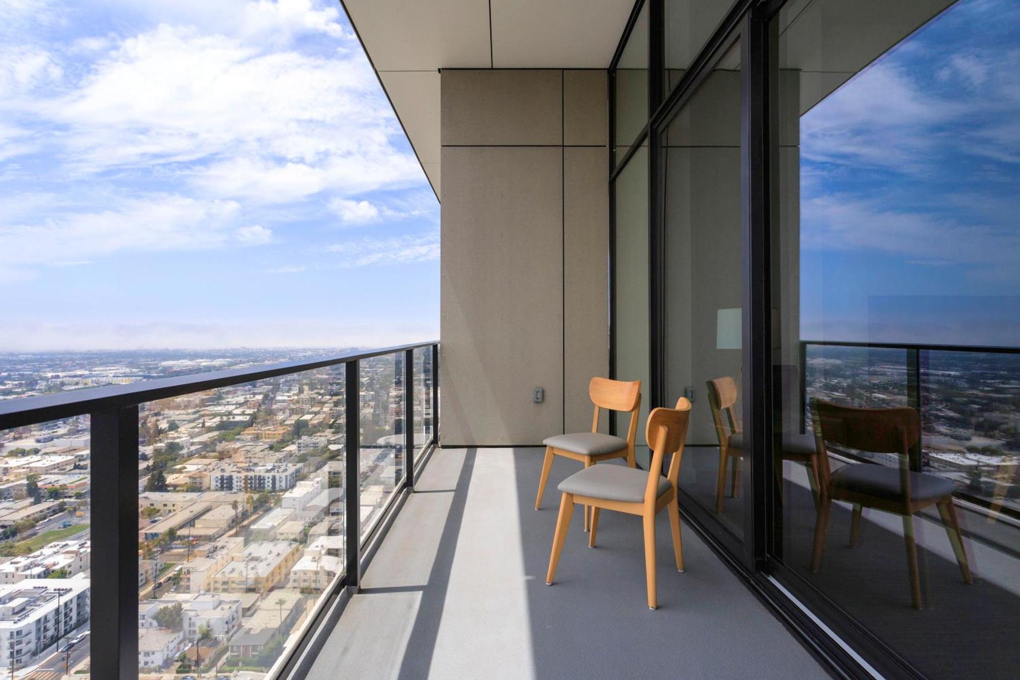 Luxury Penthouse With Stunning Views Hotel ลอสแอนเจลิส ภายนอก รูปภาพ